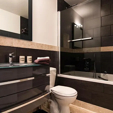 Sleeps 22 Pool Air Con Wifi 빌라